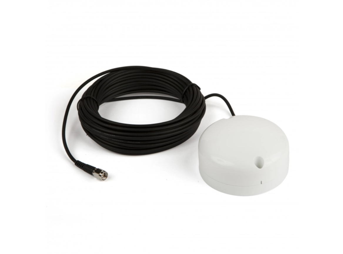 Suncoast Marine and Auto offers Simrad RS100-B Simrad VHF and GPS-500