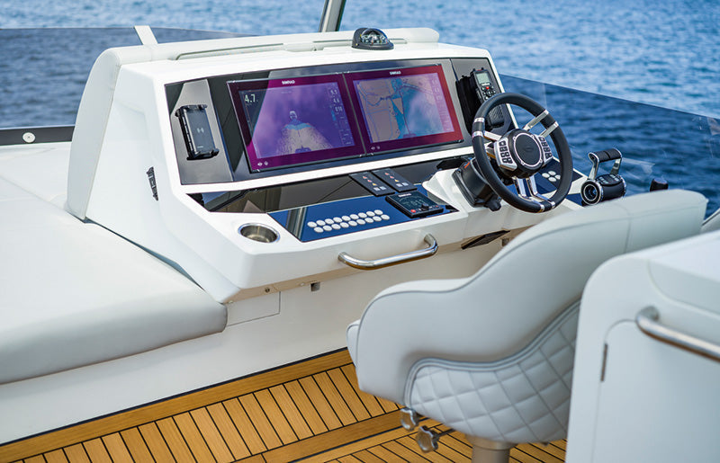 Here’s a simple breakdown to help you choose the perfect Simrad display for your boat—so you can spend less time comparing specs and more time on the water.