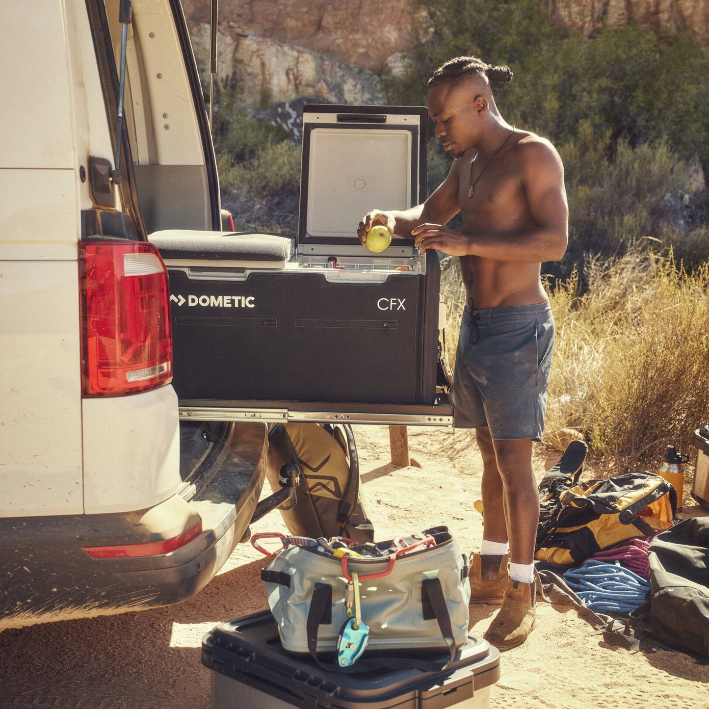 Suncoast Marine and Auto offers Dometic Slide Mount Kit f/CFX3 CFX5 95DZ/100 Coolers [9610000655]