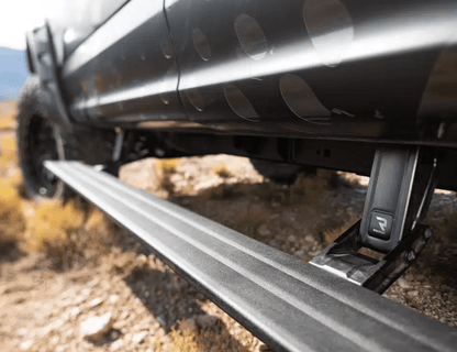 Suncoast Marine and Auto offers AMP Research Powerstep Smart Series for 2017-19 GM 2500 (86247-01A)