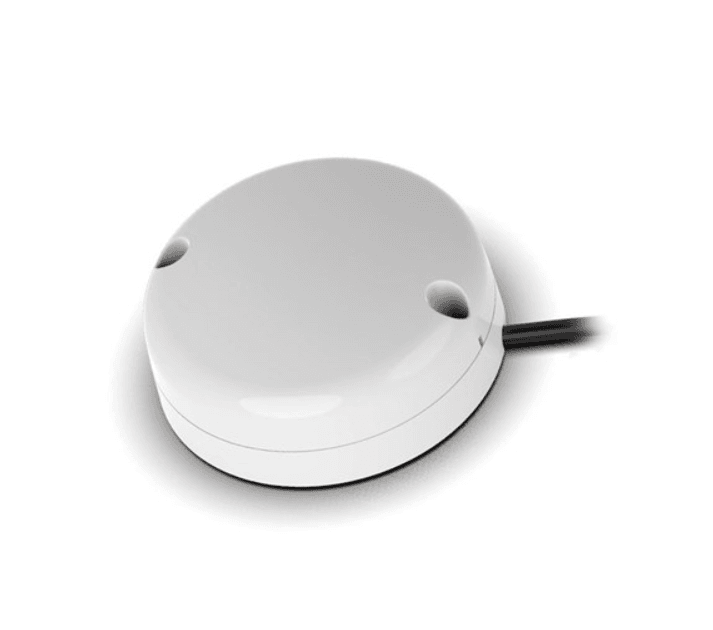 Suncoast Marine and Auto offers BG V60-B VHF Radio and GPS-500 GPS Antenna