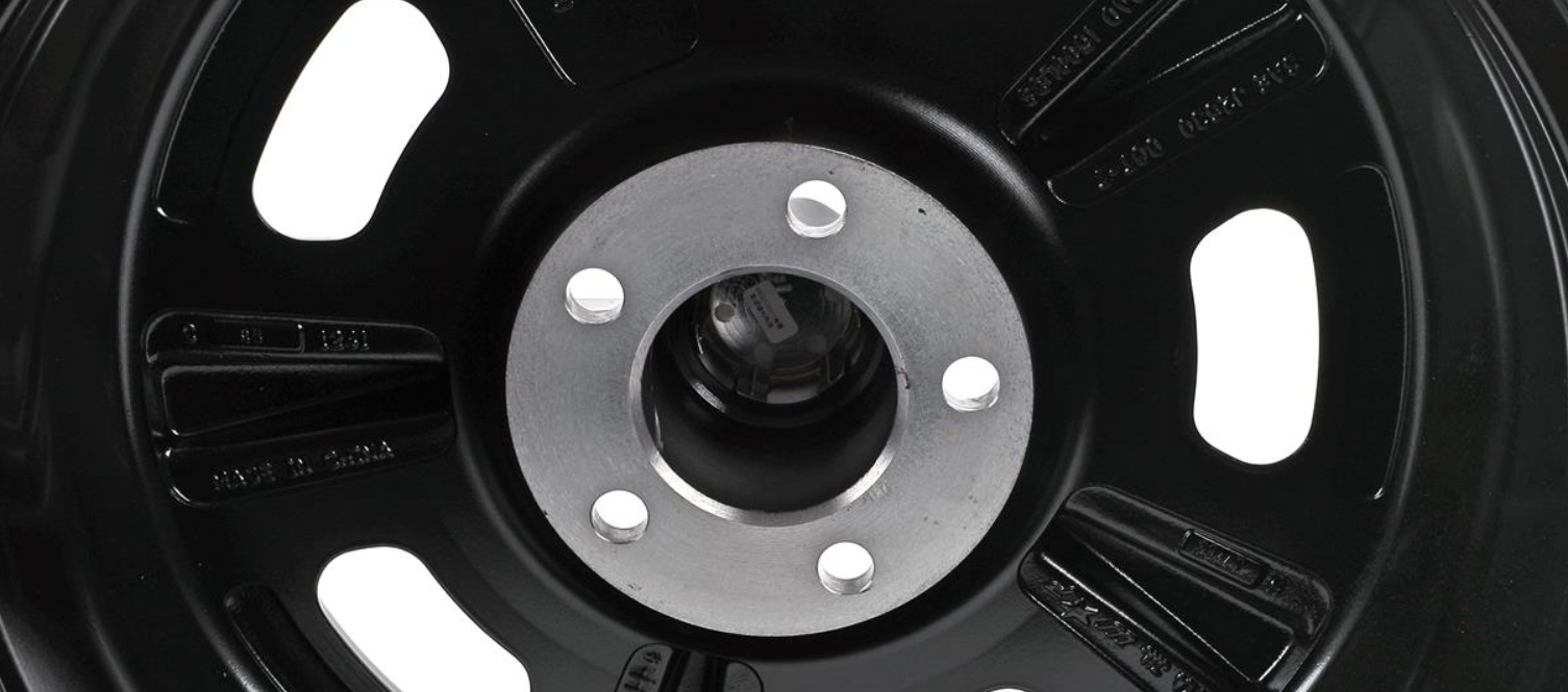 Suncoast Marine and Auto offers American Racing 500 Magnum Wheels (17×7)